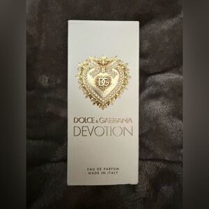 Dolce & Gabbana Devotion perfume